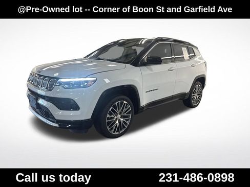 Used 2022 Jeep Compass Limited w/ Elite Group AWD/4WD image 1