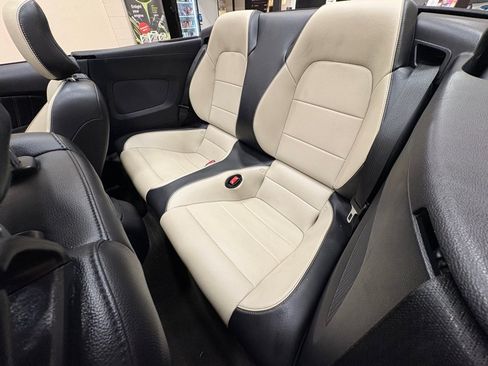 Used 2015 Ford Mustang Premium RWD image 24