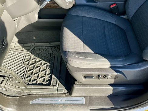 Used 2021 GMC Sierra 1500 Elevation image 43