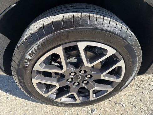 Used 2025 Chevrolet Blazer RS image 29