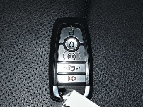 Used 2023 Ford F150 Lariat w/ Equipment Group 502A High image 26