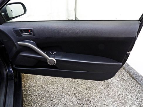 Used 2010 Scion tC FWD image 10