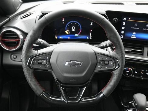 New 2026 Chevrolet Trax RS w/ Sunroof Package image 23