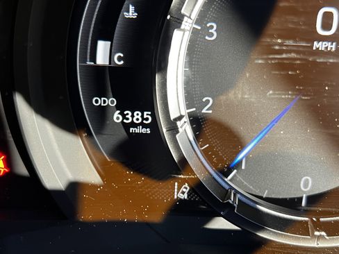 Certified 2025 Lexus IS 350 F Sport image 21