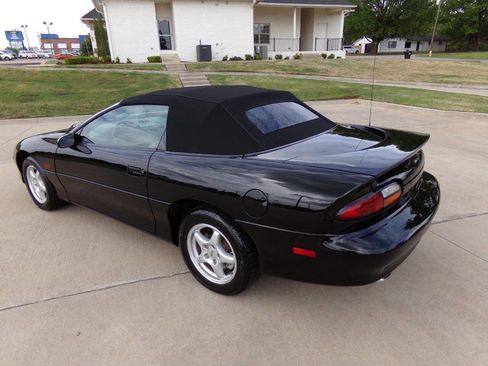 Used 1997 Chevrolet Camaro SS w/ SS Alteration Pkg image 46