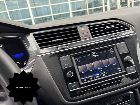 Used 2023 Volkswagen Tiguan S image 3