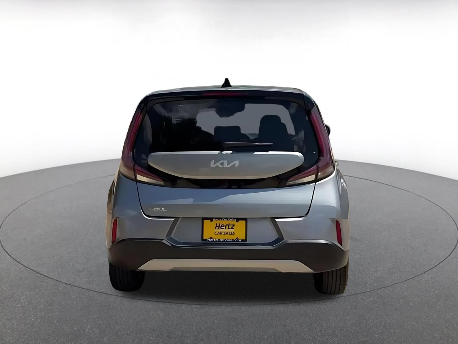 Used 2025 Kia Soul LX w/ LX Technology Package FWD image 12