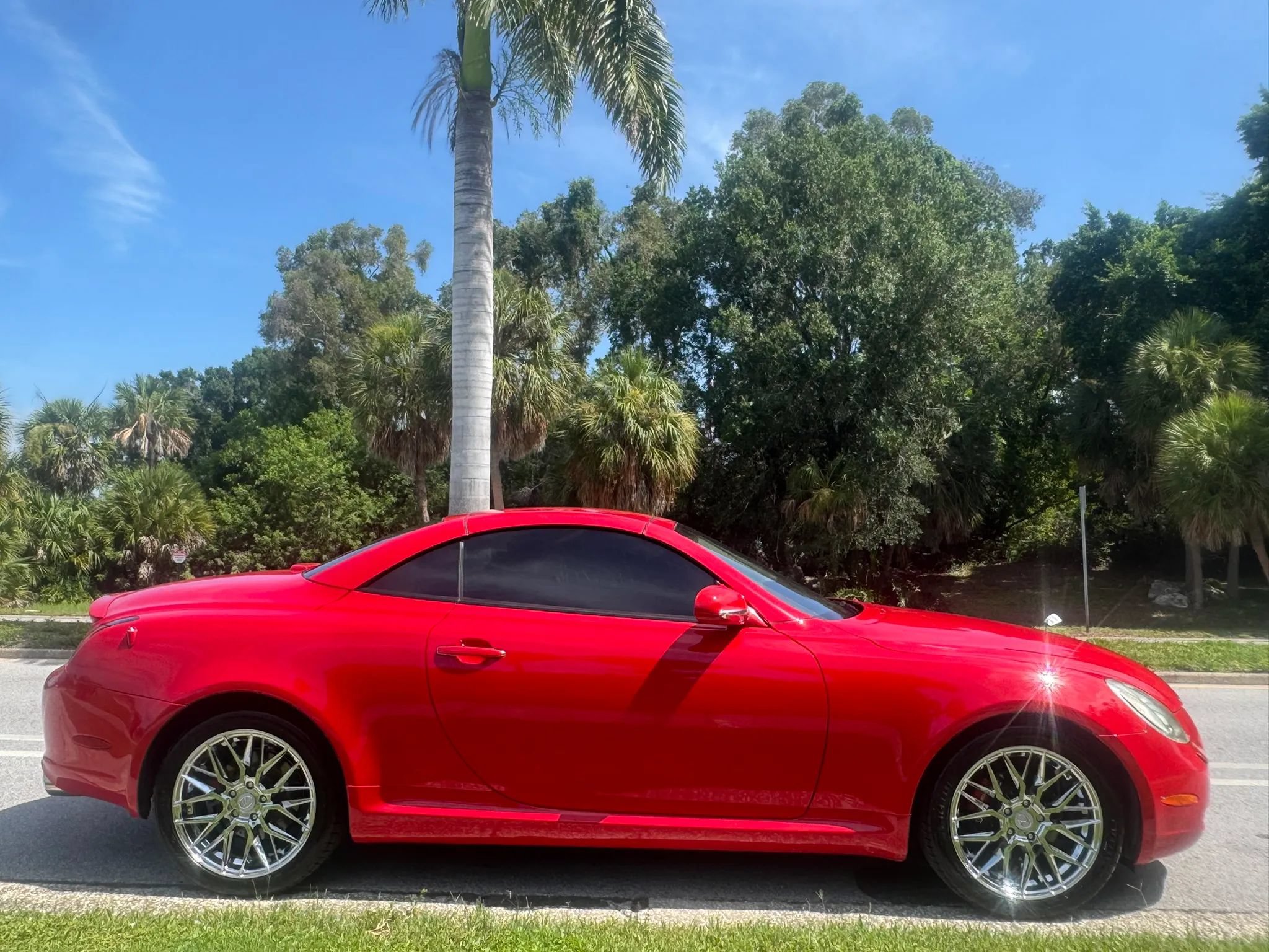Used 2002 Lexus SC 430 Convertible RWD image 6