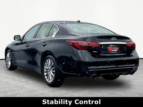 Used 2019 INFINITI Q50 Luxe w/ Essential Package (3.0T Luxe) AWD/4WD image 4