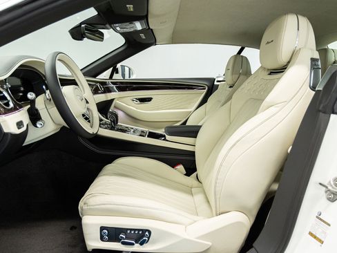 New 2026 Bentley Continental GTC AWD/4WD image 28
