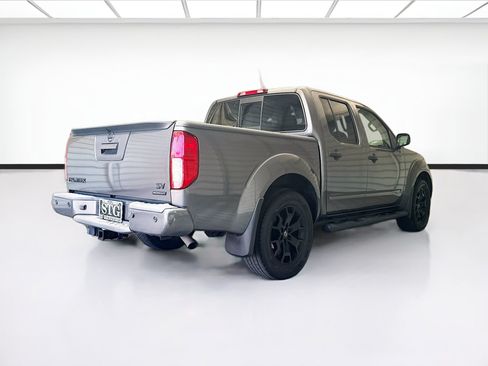 Used 2020 Nissan Frontier SV w/ Midnight Edition Floor Mats RWD image 4