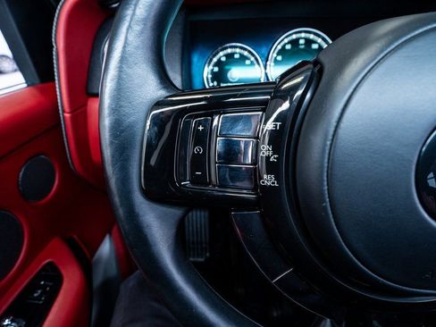 Used 2022 Rolls-Royce Cullinan image 37