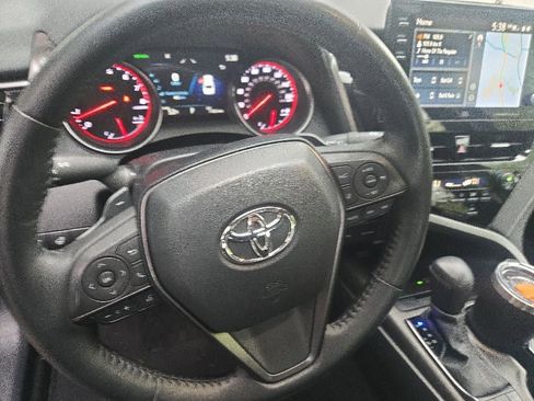 Used 2022 Toyota Camry XSE w/ Navigation Package AWD/4WD image 4