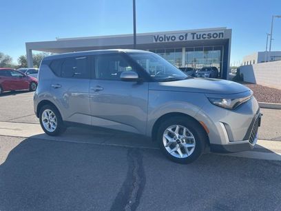 Used 2023 Kia Soul LX w/ Option Group 015