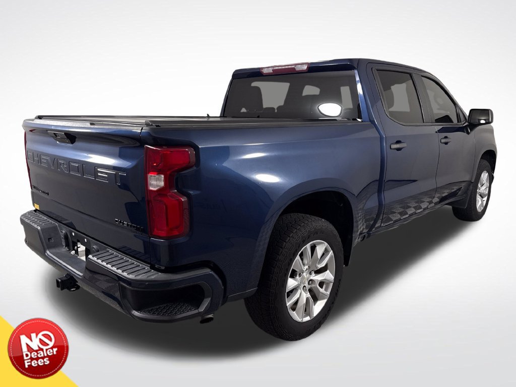 Used 2021 Chevrolet Silverado 1500 Custom w/ LPO, Dark Essentials Package RWD image 3