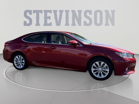 Used 2013 Lexus ES 300h w/ Premium Pkg FWD image 6