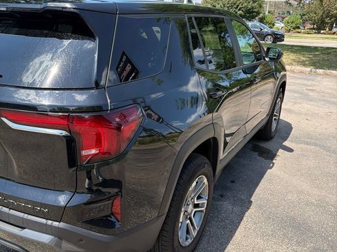 Used 2025 GMC Terrain Elevation AWD/4WD image 14
