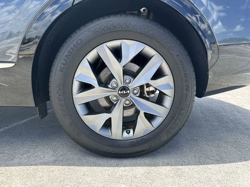 Used 2024 Kia Sportage SX FWD image 11