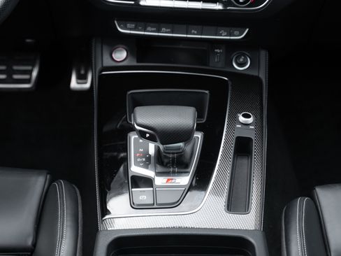 Certified 2024 Audi SQ5 Premium Plus image 18