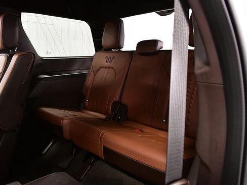 Used 2024 Ford Expedition King Ranch image 33