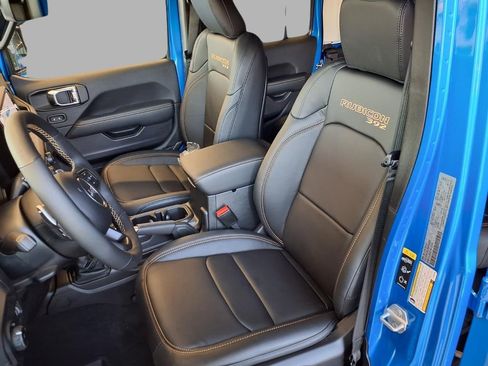 New 2025 Jeep Wrangler Unlimited Rubicon 392 image 24