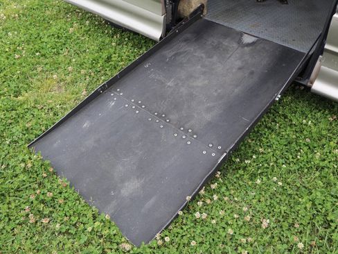 Used 2002 Ford Windstar SEL FWD image 23