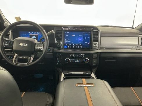 Used 2024 Ford F350 Platinum AWD/4WD image 33