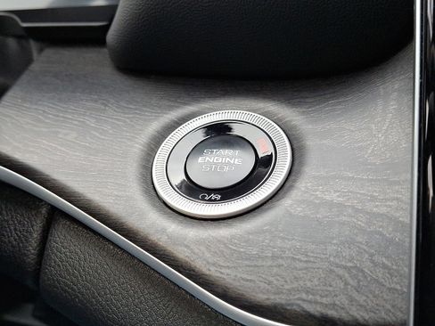 New 2025 Jeep Grand Cherokee L Limited w/ Black Appearance Package image 28