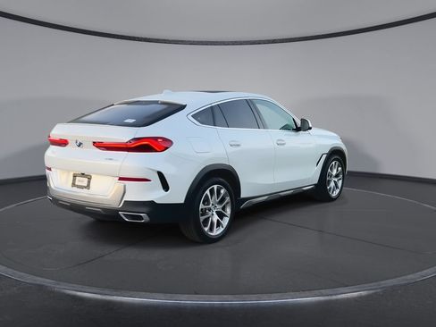 Used 2022 BMW X6 xDrive40i w/ Premium Package AWD/4WD image 8