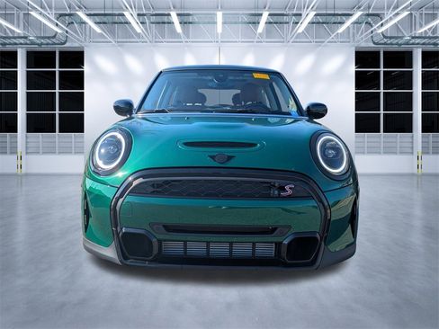 Used 2024 MINI Cooper S w/ Signature Upholstery Package image 8