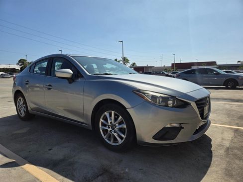 Used 2016 MAZDA MAZDA3 i Sport w/ Preferred Equipment Package FWD image 7