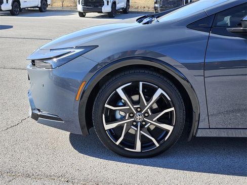 New 2026 Toyota Prius Plug-In Hybrid image 6