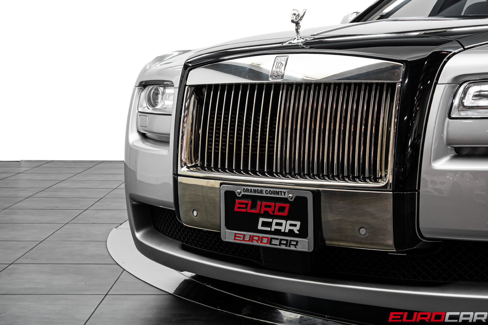 Used 2014 Rolls-Royce Ghost RWD image 13