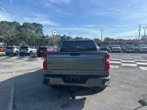 Used 2019 Chevrolet Silverado 1500 Custom w/ Custom Value Package RWD image 4
