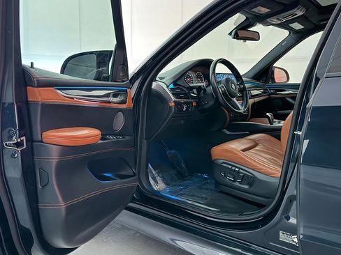 Used 2017 BMW X5 M image 16
