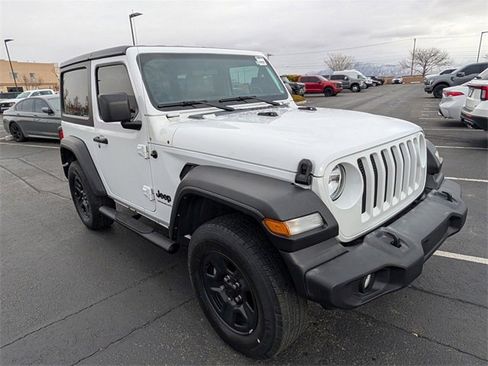 Used 2022 Jeep Wrangler Sport image 8