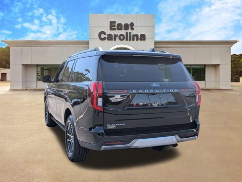 Used 2025 Ford Expedition Platinum AWD/4WD image 5