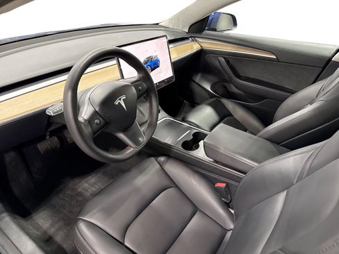 Certified 2023 Tesla Model 3 Standard Range RWD image 9