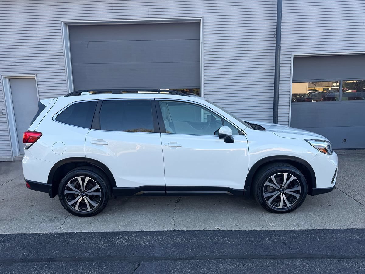 Used 2020 Subaru Forester Limited AWD/4WD image 2