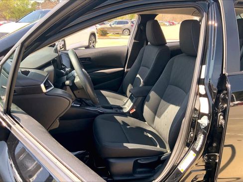 Used 2024 Toyota Corolla LE image 8