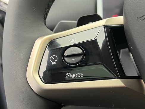 Used 2026 BMW 530i xDrive w/ M Sport Package AWD/4WD image 18