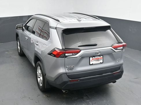 Used 2021 Toyota RAV4 XLE image 30
