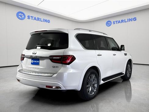Used 2024 INFINITI QX80 Luxe image 8