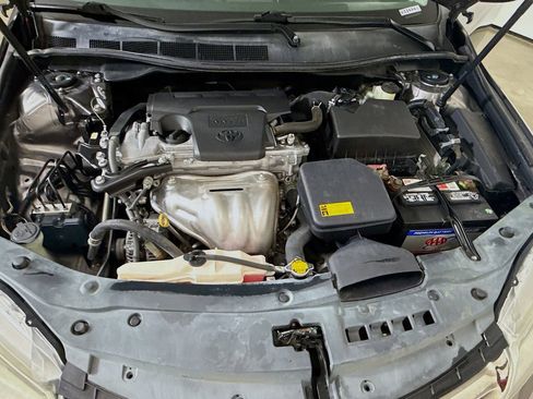 Used 2015 Toyota Camry SE FWD image 27