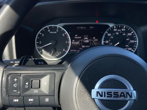 Used 2021 Nissan Rogue S AWD/4WD image 22