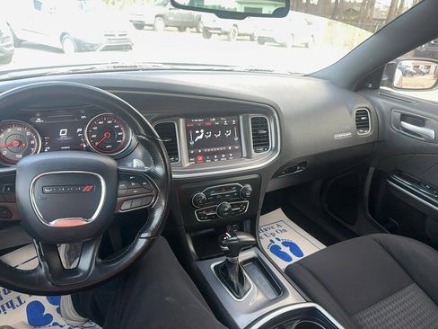 Used 2022 Dodge Charger GT image 15