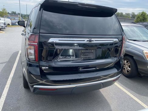 Used 2023 Chevrolet Tahoe LT AWD/4WD image 6