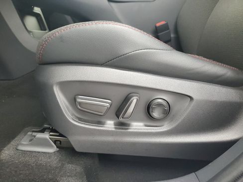 Certified 2025 Toyota bZ4X AWD image 17