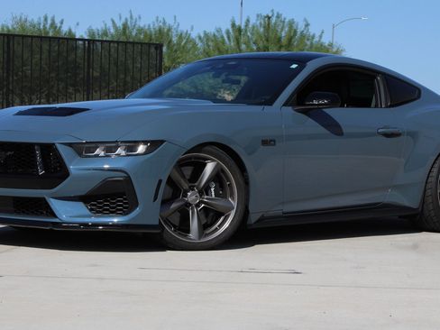 Used 2024 Ford Mustang GT w/ GT Performance Package RWD image 3