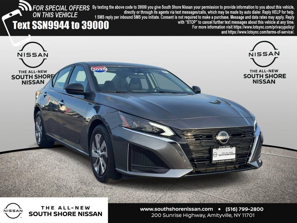 Used 2025 Nissan Altima 2.5 S FWD image 1